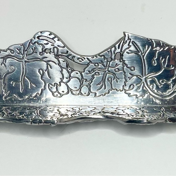 Vintage Arthur Court Collection 2002 Grape Aluminum Hollowware Cracker Tray Foot - Picture 3 of 6